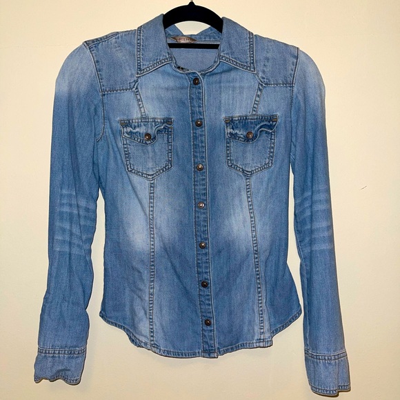 Guess Denim Button Up Shirt XXS (fits like an XS) - Picture 1 of 2